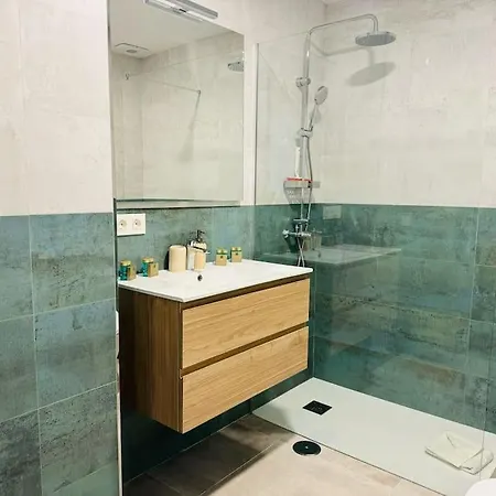 Odysea Адехе